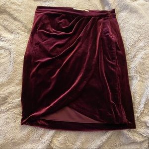 F21 Velvet Tulip Hem Skirt
